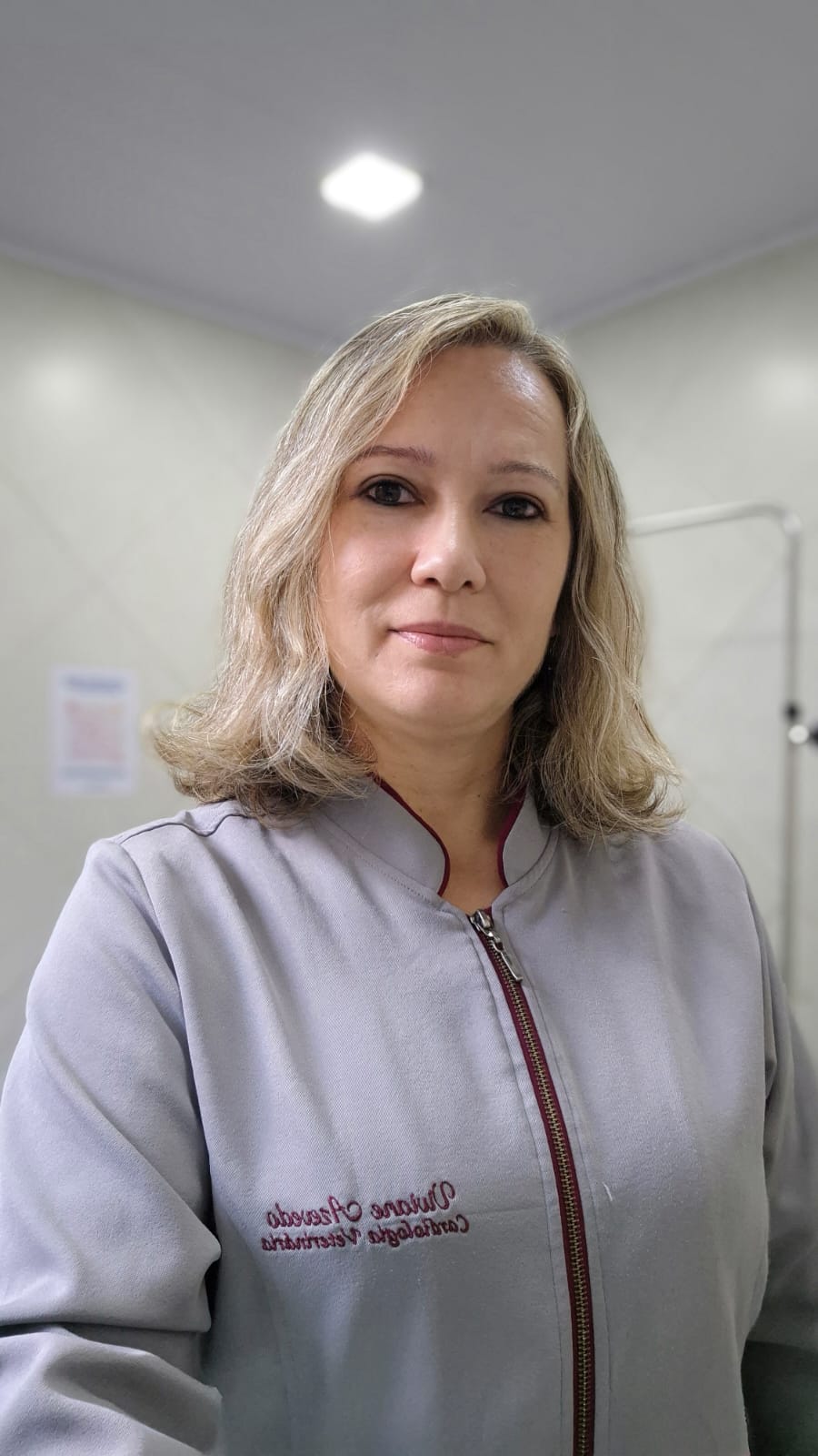 Dra. Viviane Azevedo